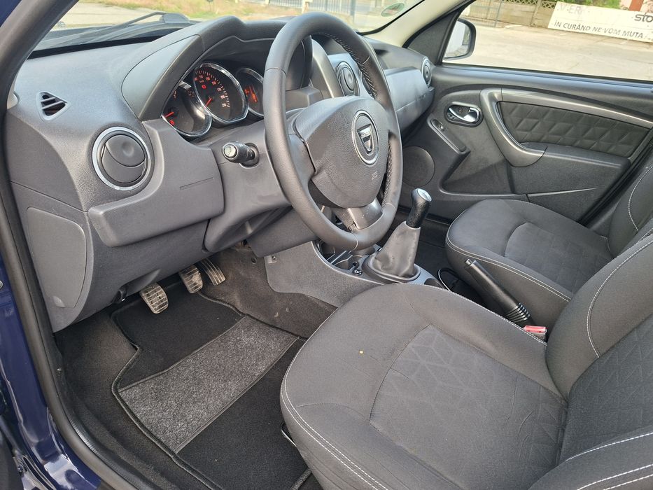 Dacia Duster 1.6 +Gpl Fabrica