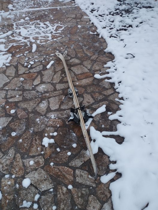 Ски два комплекта