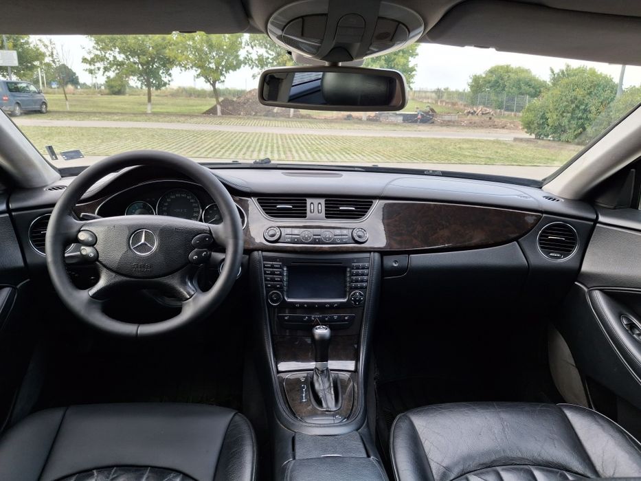Mercedes Benz CLS