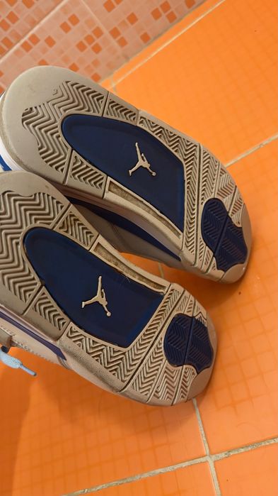 Air Jordan 4 Military blue 2012