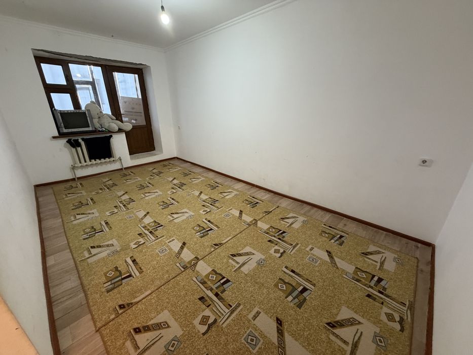 Левый Берегтен 2-комн квартира