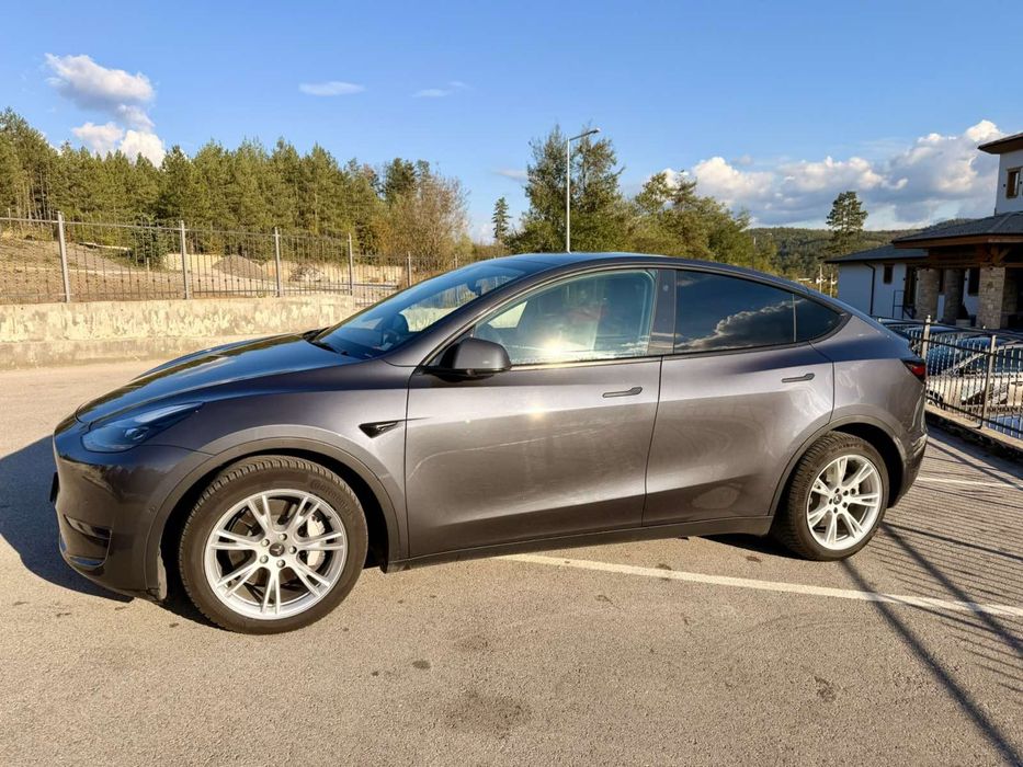 Tesla Model Y long range