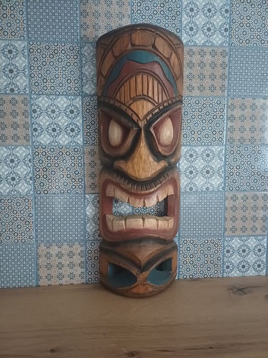 Masca decorativa tiki