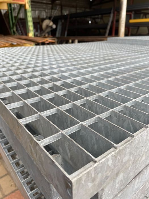 Gretare zincate galvanizate