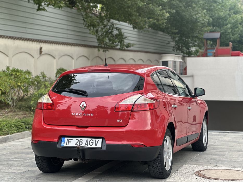 RENAULT Megane 2011 — imagine 4