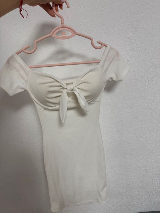 Нови официални рокли