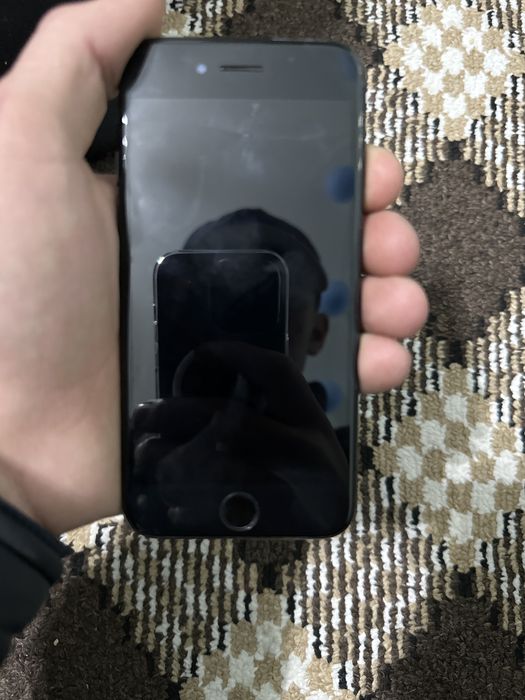 Iphone se 2020 срочна сотилади