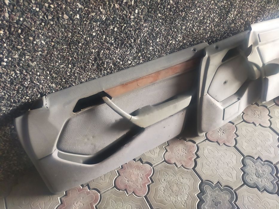 Салон Мерседес 124