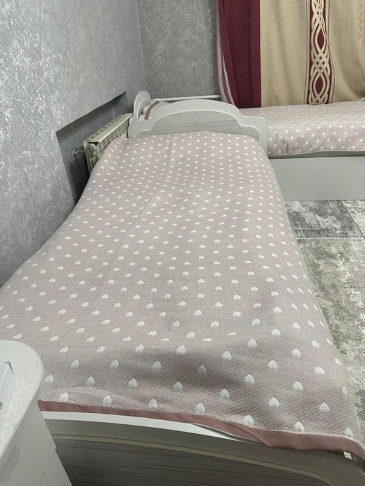 Кровать детская.