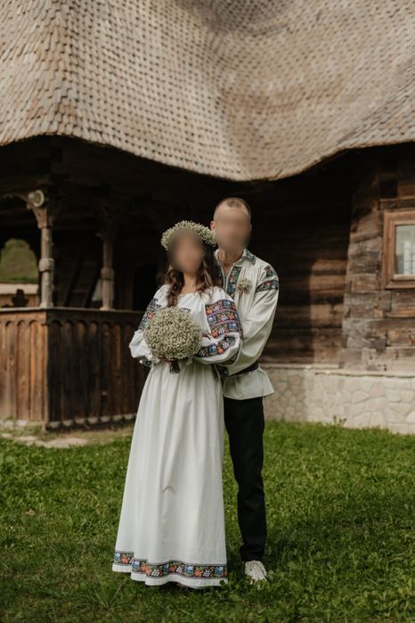 Ie set tradițional cuplu nunta