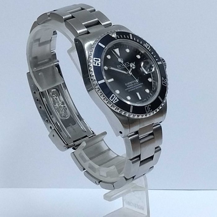 Rolex Submariner Date 16610 Oyster Peprpetual, Перфектен