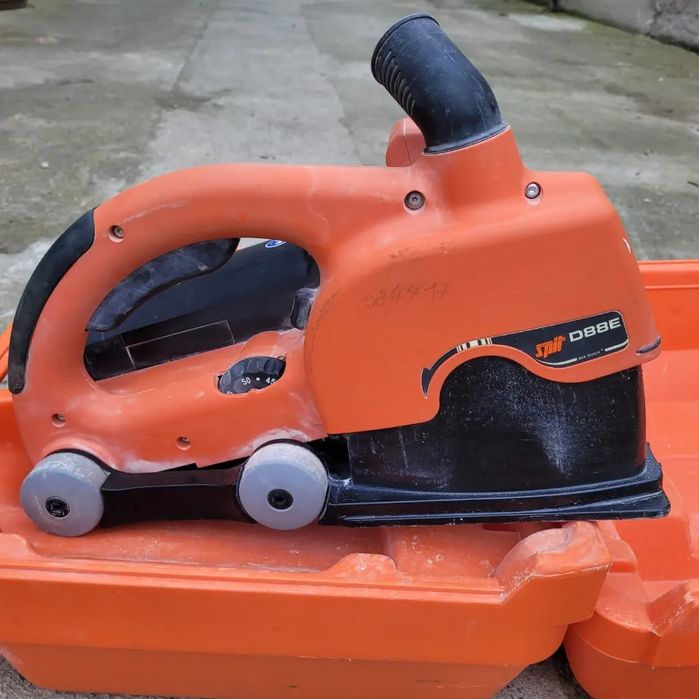 Motosapa vibrator beton Dezumidificator Picamer ghilotina Placa compac