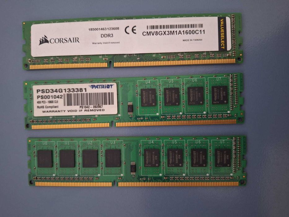 Vand componente pentru PC