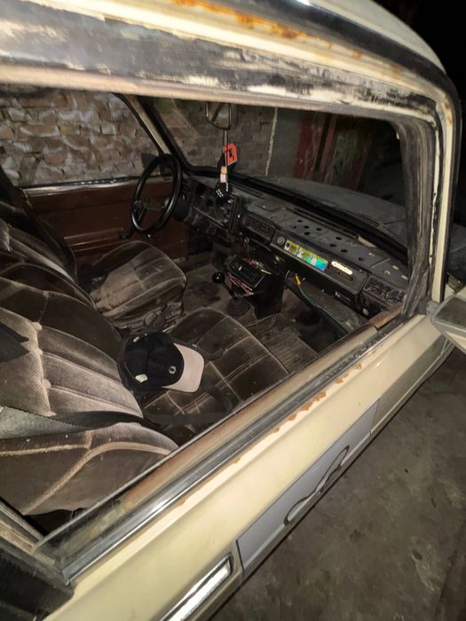 Продам жигу ваз 2105