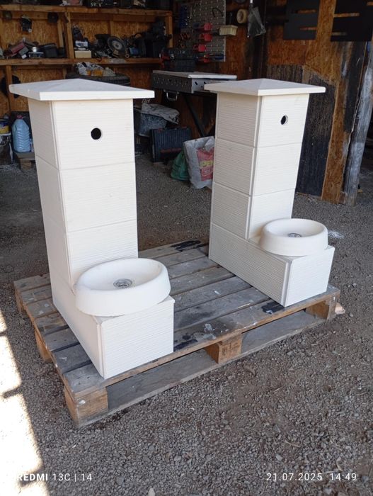 Fântânițe decorative din ciment alb