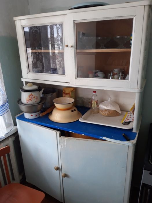 Шкаф старый СССР.