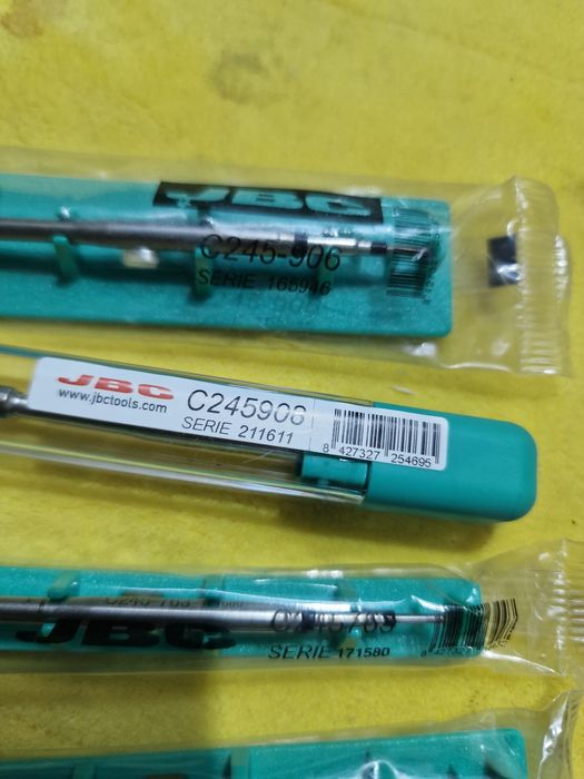 Varf de lipit JBC C245