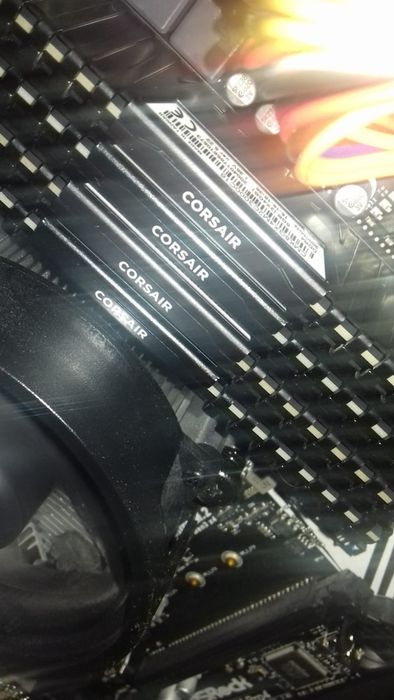 Kit memorie ddr4 Corsair 3800 mhz