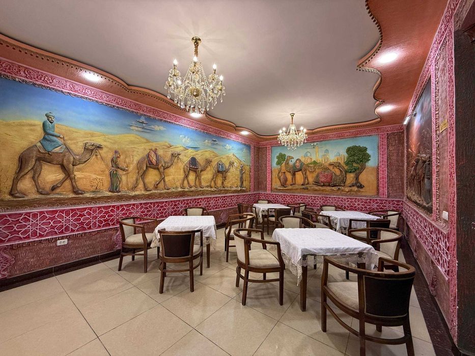 6 sotiqli restaurant sotiladi