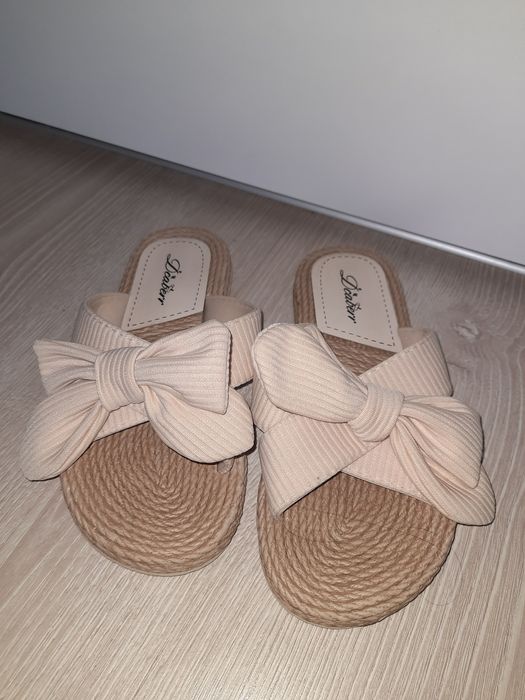 Slapi Diaberr marimea 36, sandale Aldo