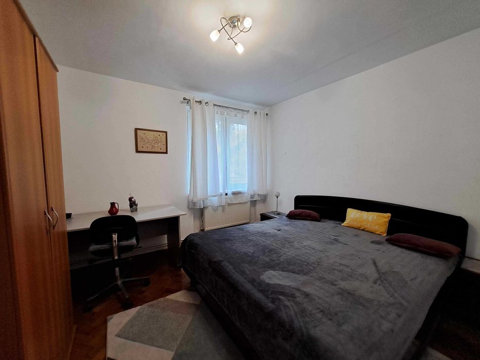Inchiriez apartament 3 camere, Tg. Mures, Tudor