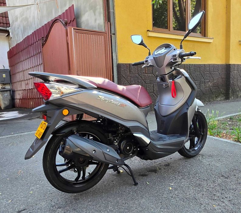 Scuter SYM Symphony ST 50 4 timpi