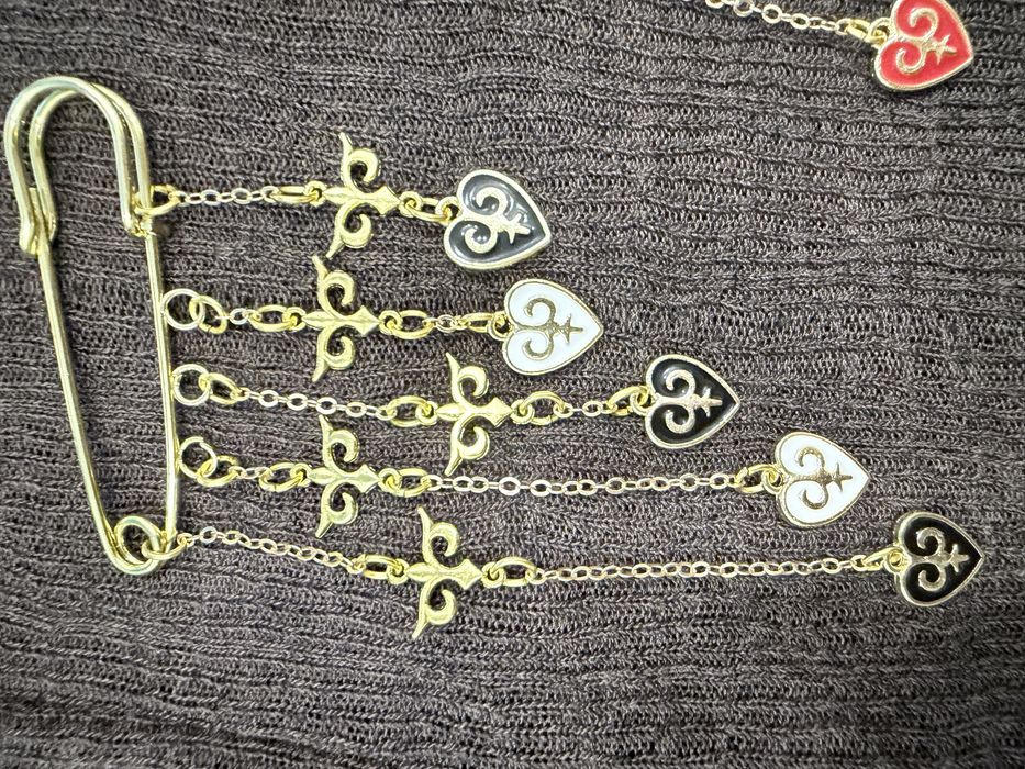 Булавки национальные на наурыз