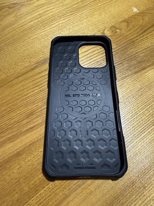 Husa UAG Metropolis LT - Iphone 16 Pro MAX
