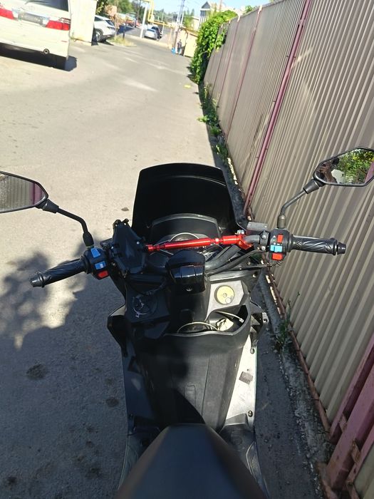 Макси скутер сатылады