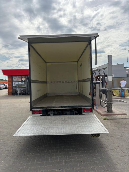 Duba de inchiriat cu lift | inchiriez duba | cub cu lift