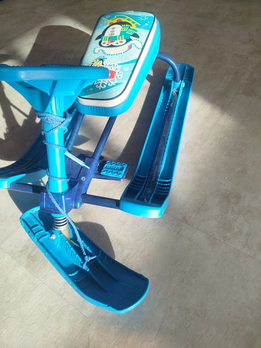 Продам санки Чук и Гек Про-во Россия