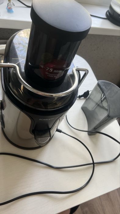 Соковыжималка Scarlett