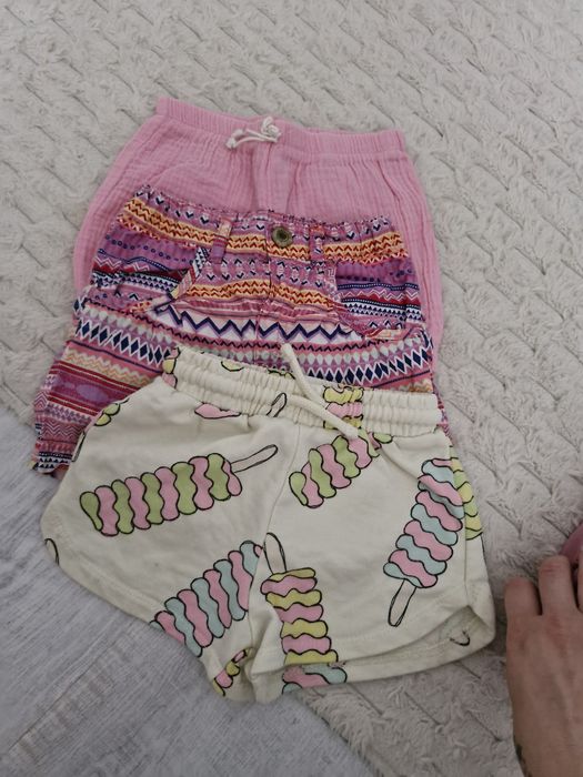 Pantaloni copii scurți