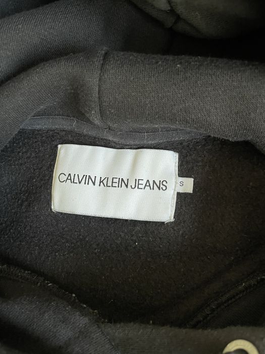 Горнища на Calvin Klein