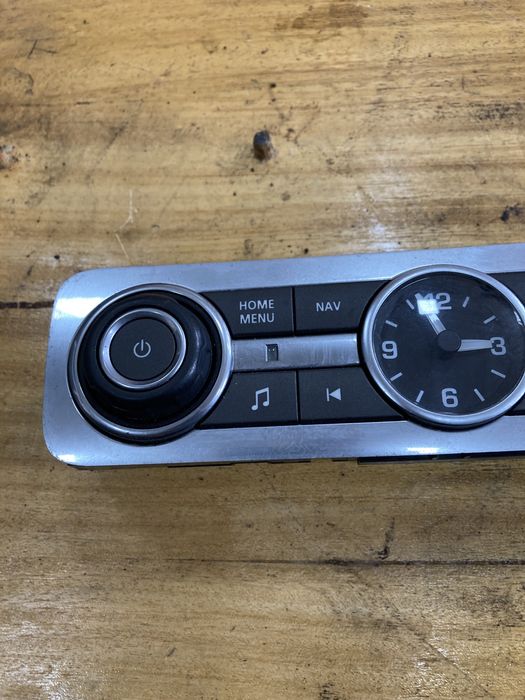 Range rover sport 2012година Управление Нави Сд и Часовник