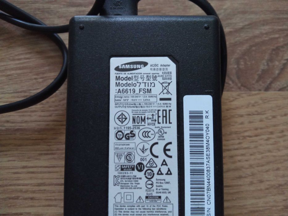 Încărcător alimentator laptop tv monitor Samsung 19v 3,47a