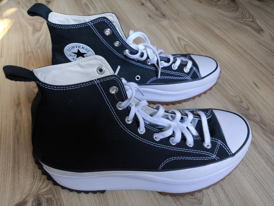 Спортни мъжки обувки Nike и Converse
