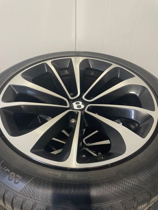 Оригинални джанти 21цола Bentley Bentayga (Бентли Бентаяга)