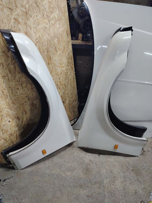 Крыло на крайслер 300с