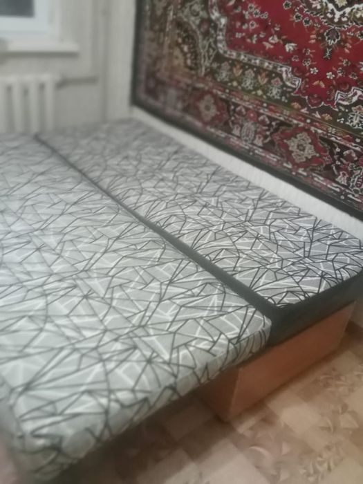 Продам раскладной диван