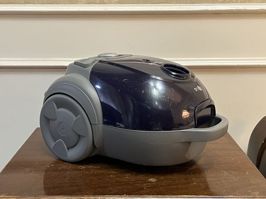 Пылесос LG V-C3243ND