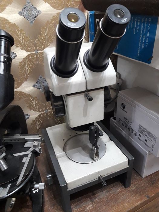 Микроскоп продам