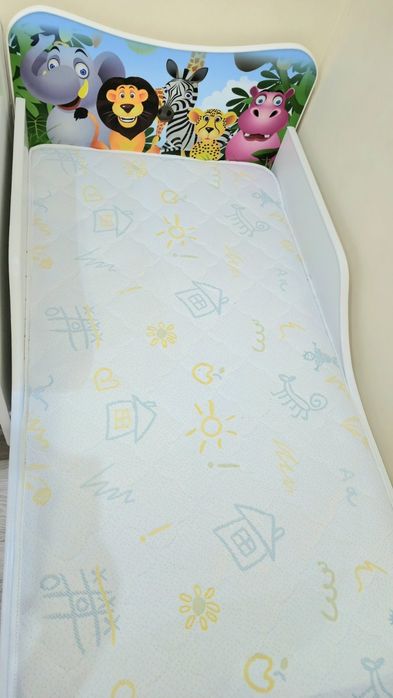 Детски легла с матрак 140см/70см 2 броя