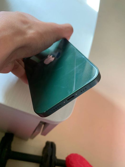 Срочно продаю iPhone 13/128gb