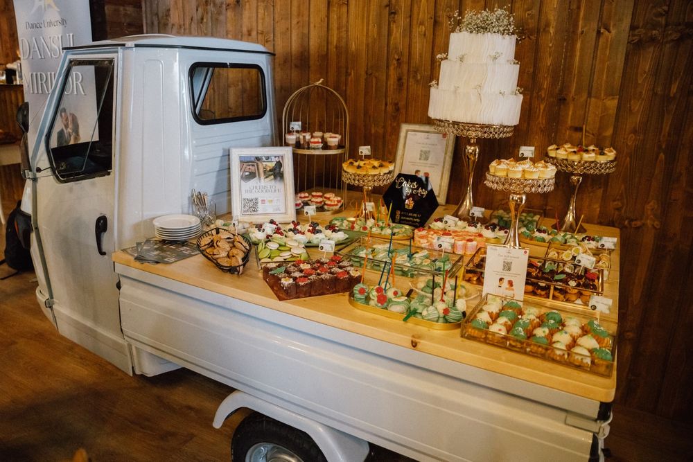 Afacere la cheie Evenimente - 2 Mașinuțe Prosecco/CandyBar + Remorcă
