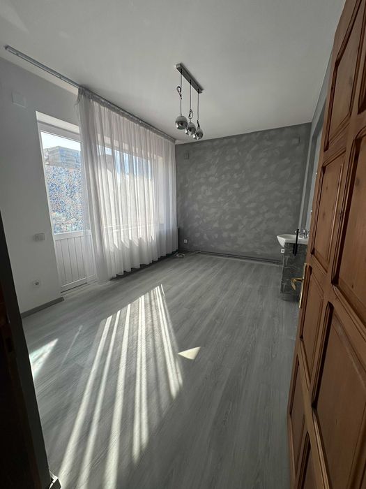 Spațiu comercial de închiriat – ideal pentru activități medicale, birouri sau salon înfrumusețare – zona Astra