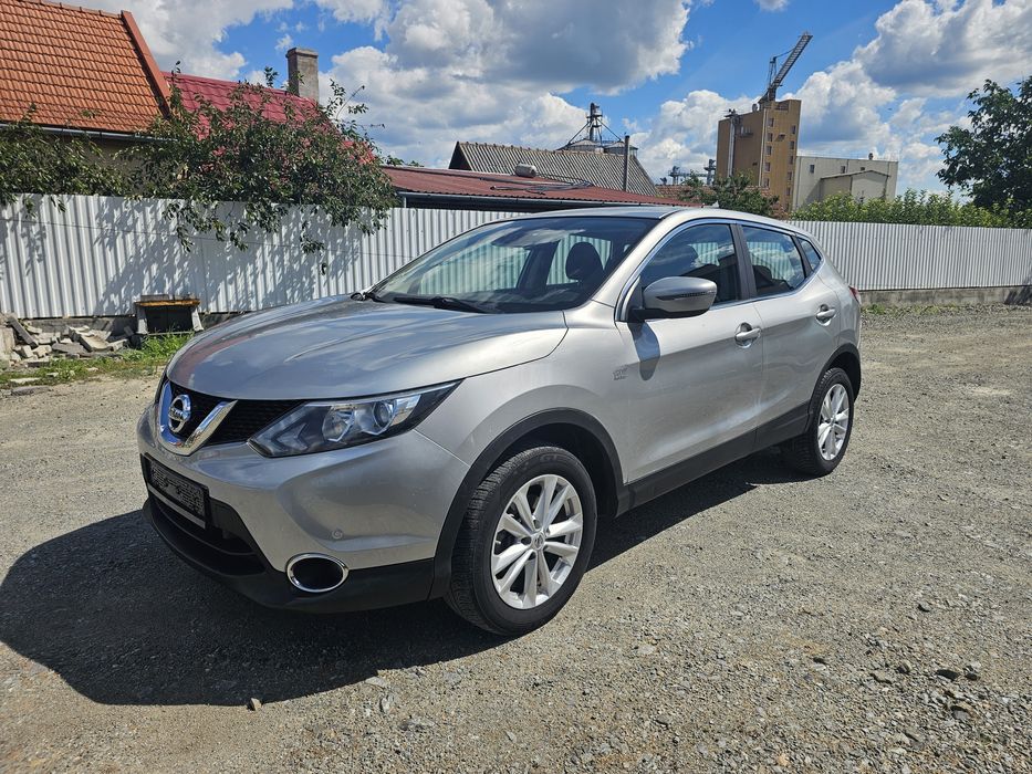 Nissan Qashqai 2015 Diesel -Navigatie,