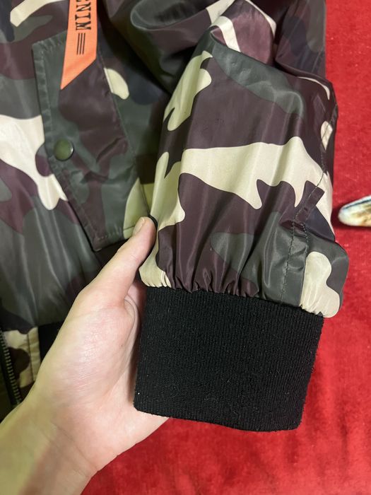 Мъжко пролетно-есенно яке