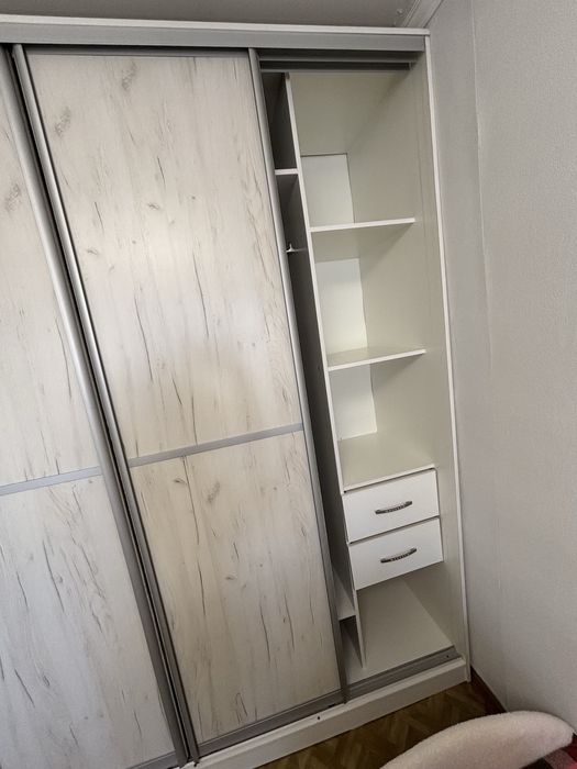 Продам Купе шкаф 180/240
