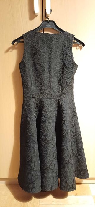 Andrews Ladies официална рокля